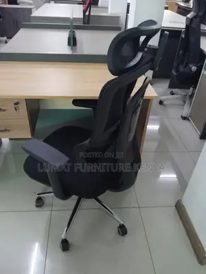 Task Chair With Back Support