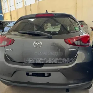 Mazda 2 2019 Gray