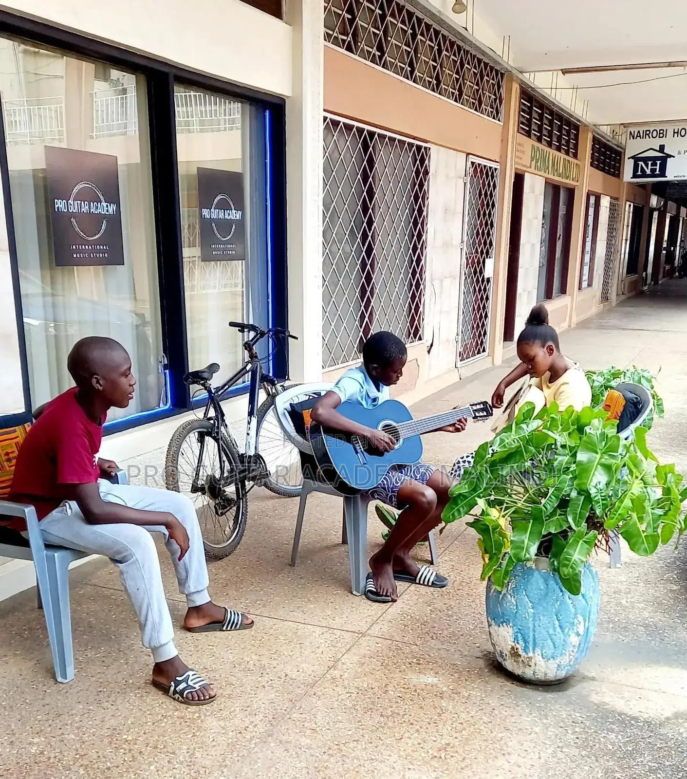 Pro Guitar Academy Malindi
