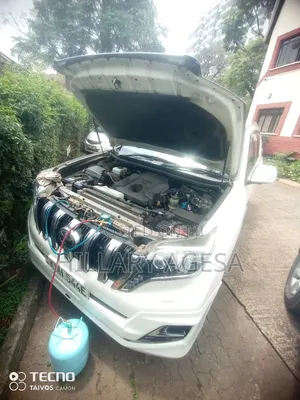 Car Aircon Gas Refill Services