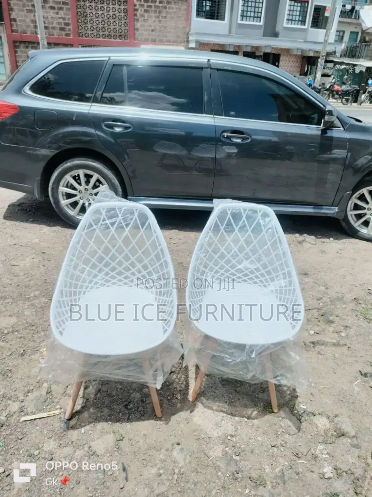 Breathable Back Eames Chair