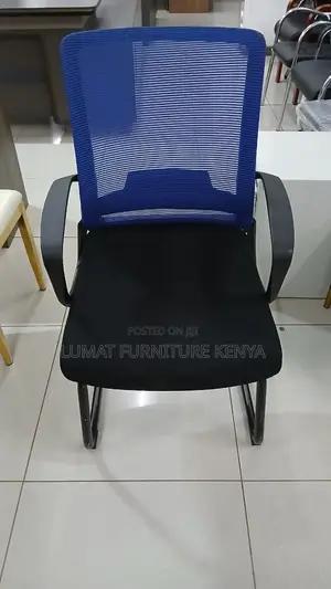 Blue Mesh Visitors Office Seat