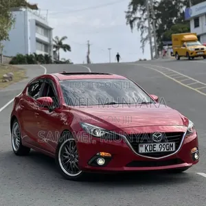 Mazda Axela 2015 Red