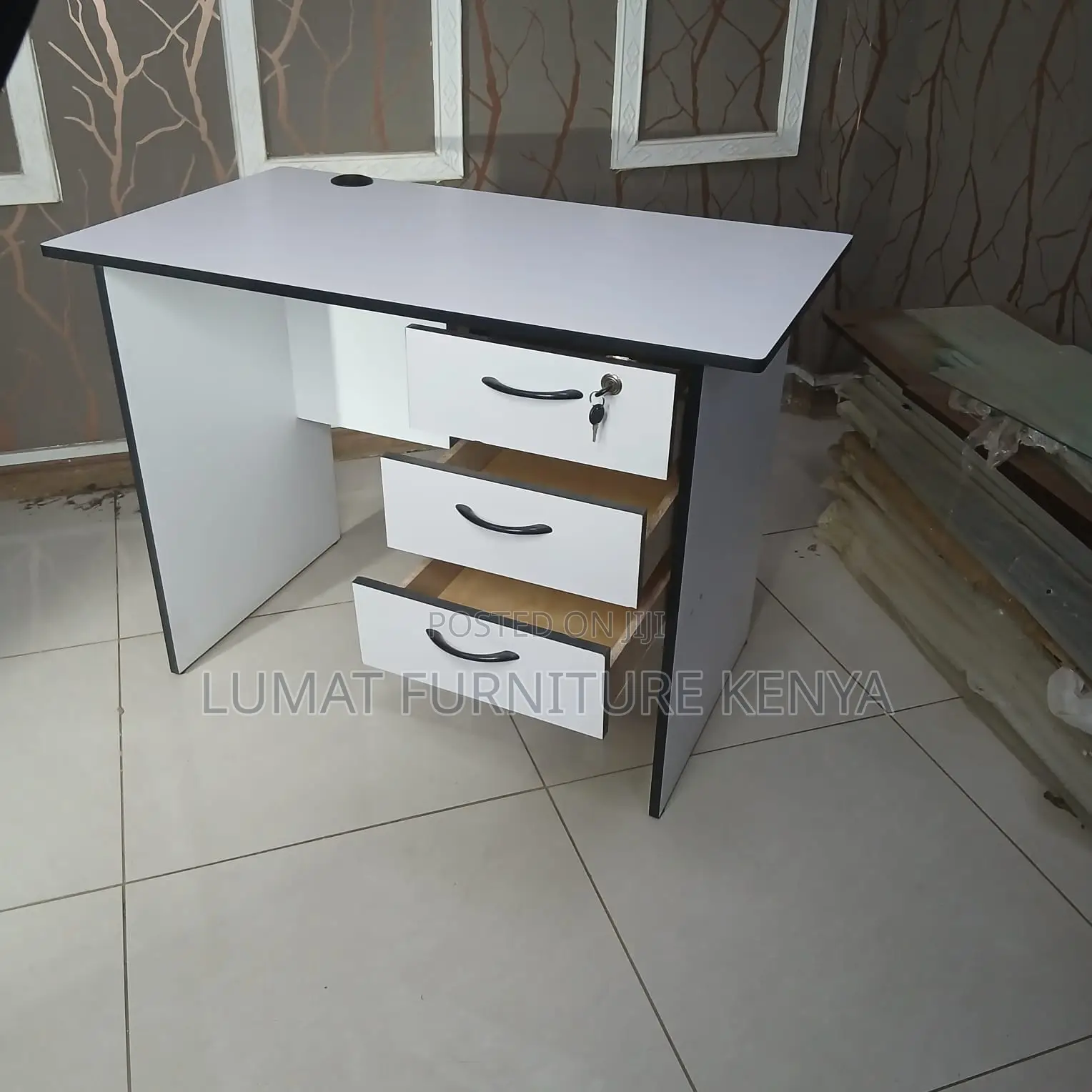 Learning Desk