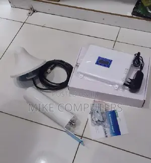 Tri Band Network Signal Booster//Gsm Signal Boostergood