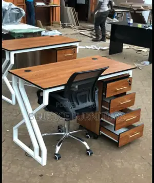 Combined Office Set Table /Chair/Paddestal