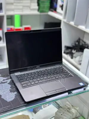 Laptop Dell Latitude 5300 16GB Intel Core I7 SSD 256GB