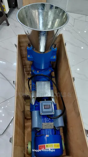 Animal Feed Pelletizer/Motorised 200kgs Output 5hp Motor