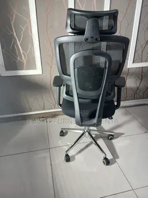 Breathable Mesh or Padded Backrest