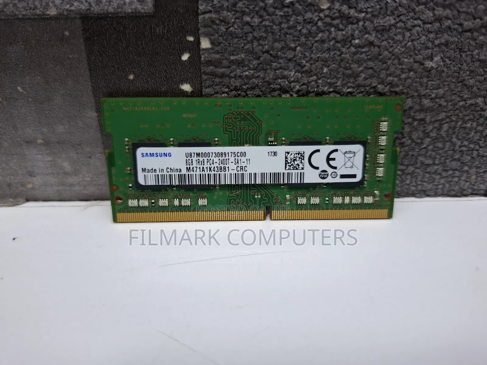 Samsung 8gb 1rx8 Pc4-2400t-Sa1-11 Laptop Memory Ddr4