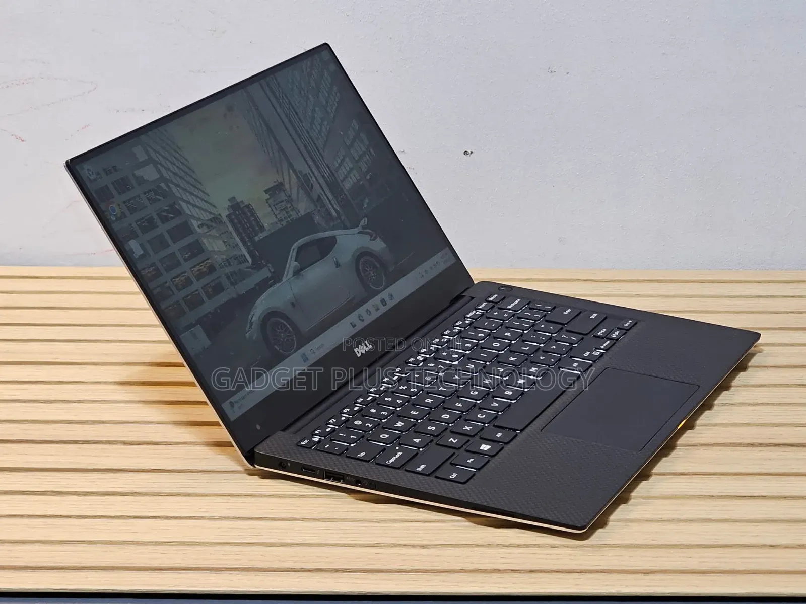 Laptop Dell XPS 13 9360 8GB Intel Core I7 SSD 256GB
