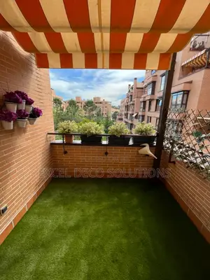 Vibrant Turf Grass Carpet - Your Outdoor Oasis Awaits