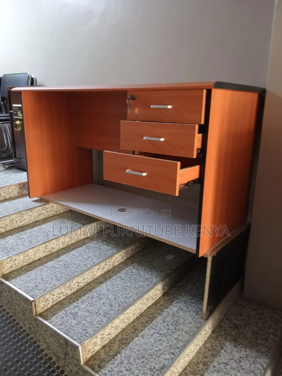Modern Staff Desk