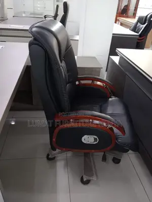 Executive Reclining Chair
