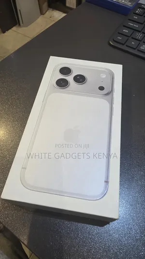 New Apple iPhone 17 Pro 256 GB Silver