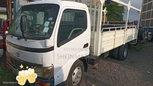 Toyota Dyna 2004 White for Sale