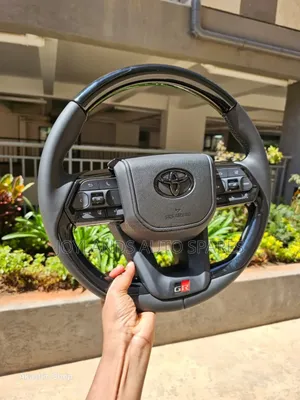 Universal Steering Wheel