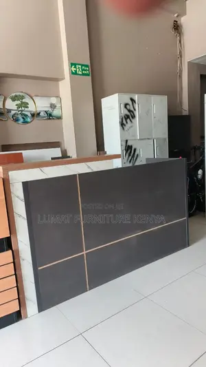 Corporate Reception Counter