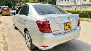 Toyota Axio 2017 Silver