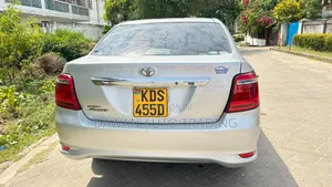 Toyota Axio 2017 Silver