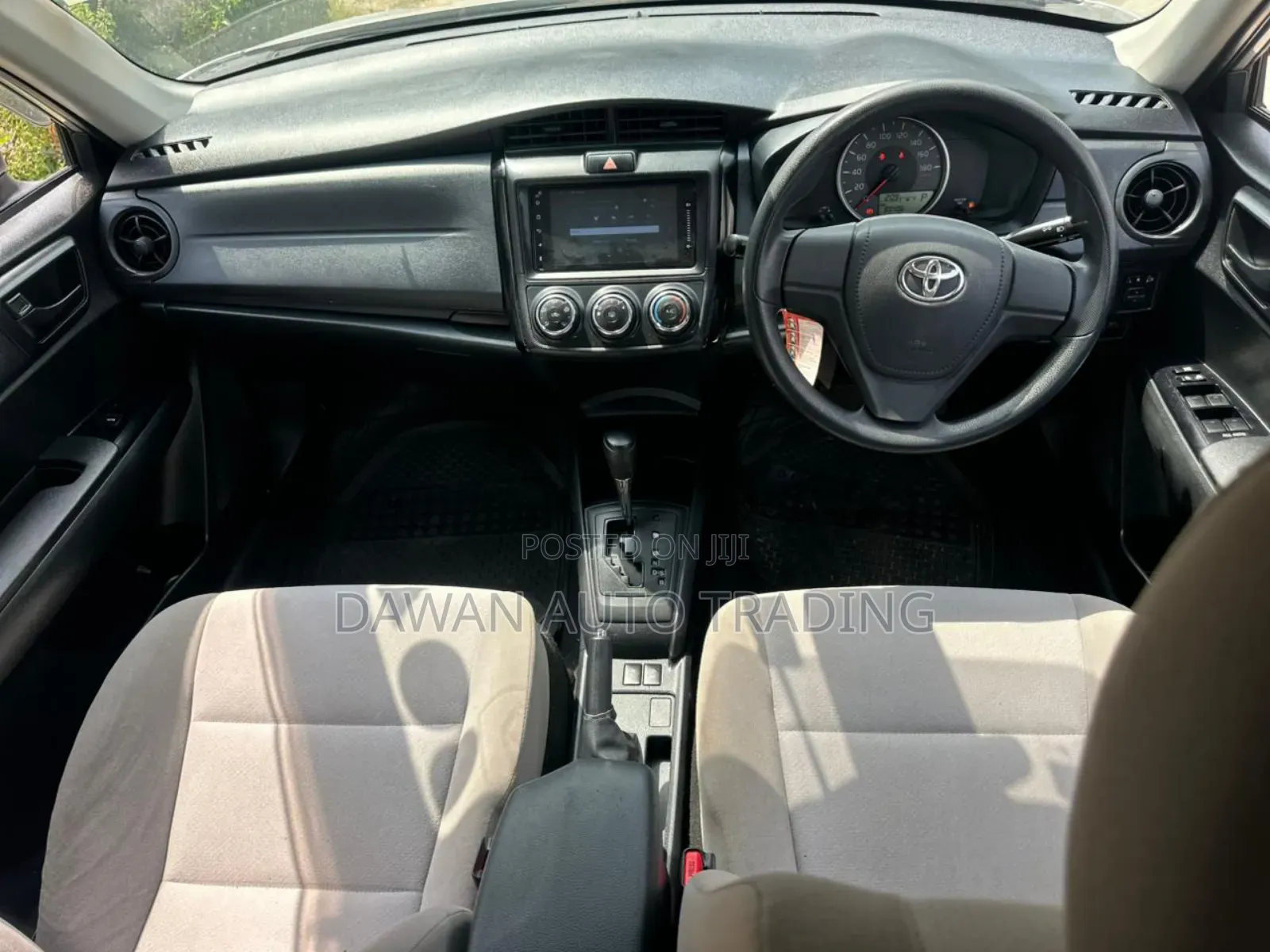 Toyota Axio 2017 Silver