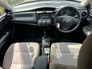 Toyota Axio 2017 Silver