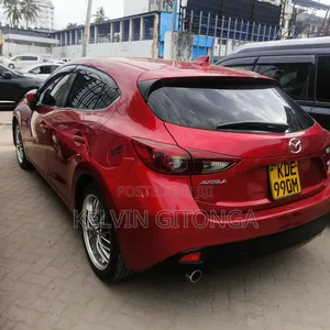 Mazda Axela 2015 Red