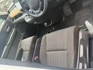 Honda Freed 2018 Pearl