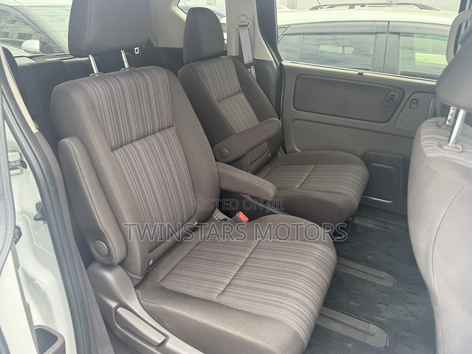 Honda Freed 2018 Pearl