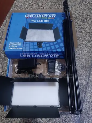 Led 800+ Studio Light Kit, Professional for Clear Videos and Photos