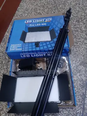 Pro Led 800+ for Excellent Studio Video Taking and Photos