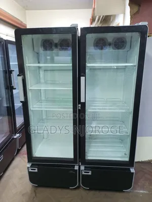 Smart Pro Showcase Chiller (400)