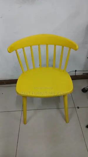 Modern Strong Plastic Home/Office Chair