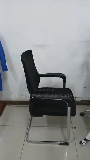 Modern Mesh Visitors/Conference Chair