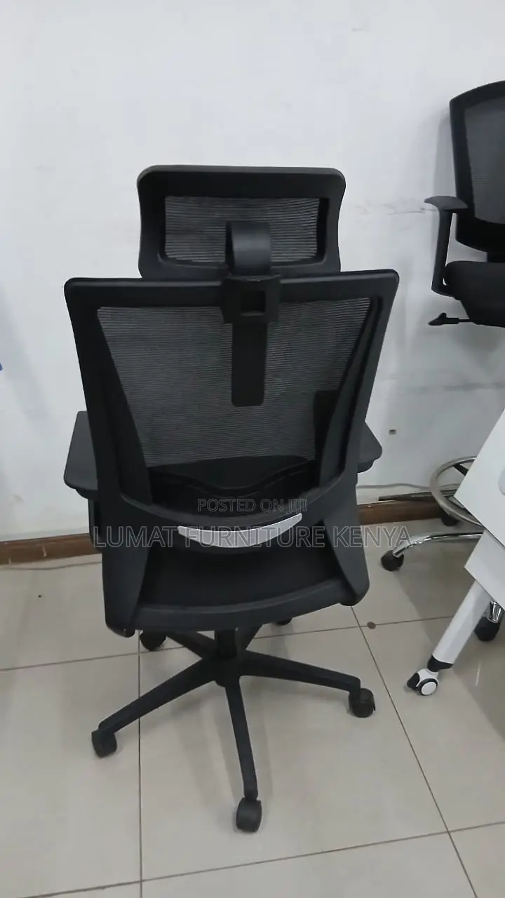 Mesh High Back Swivel Ergonomic Office Seat