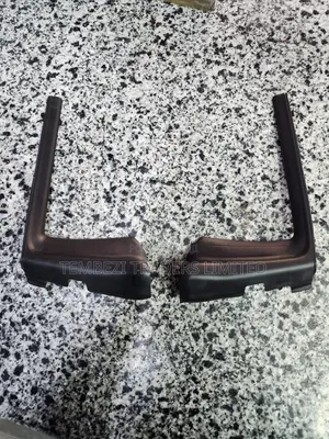 Windscreen Finisher Vitz 2015
