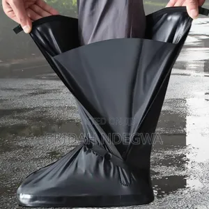 *Waterproof Shoes Cover / Rain Boots*