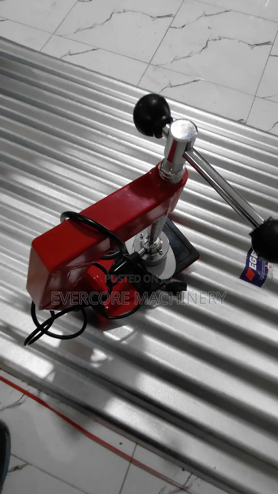 Small Tyre Vulcanizer Machine Electric Powered.