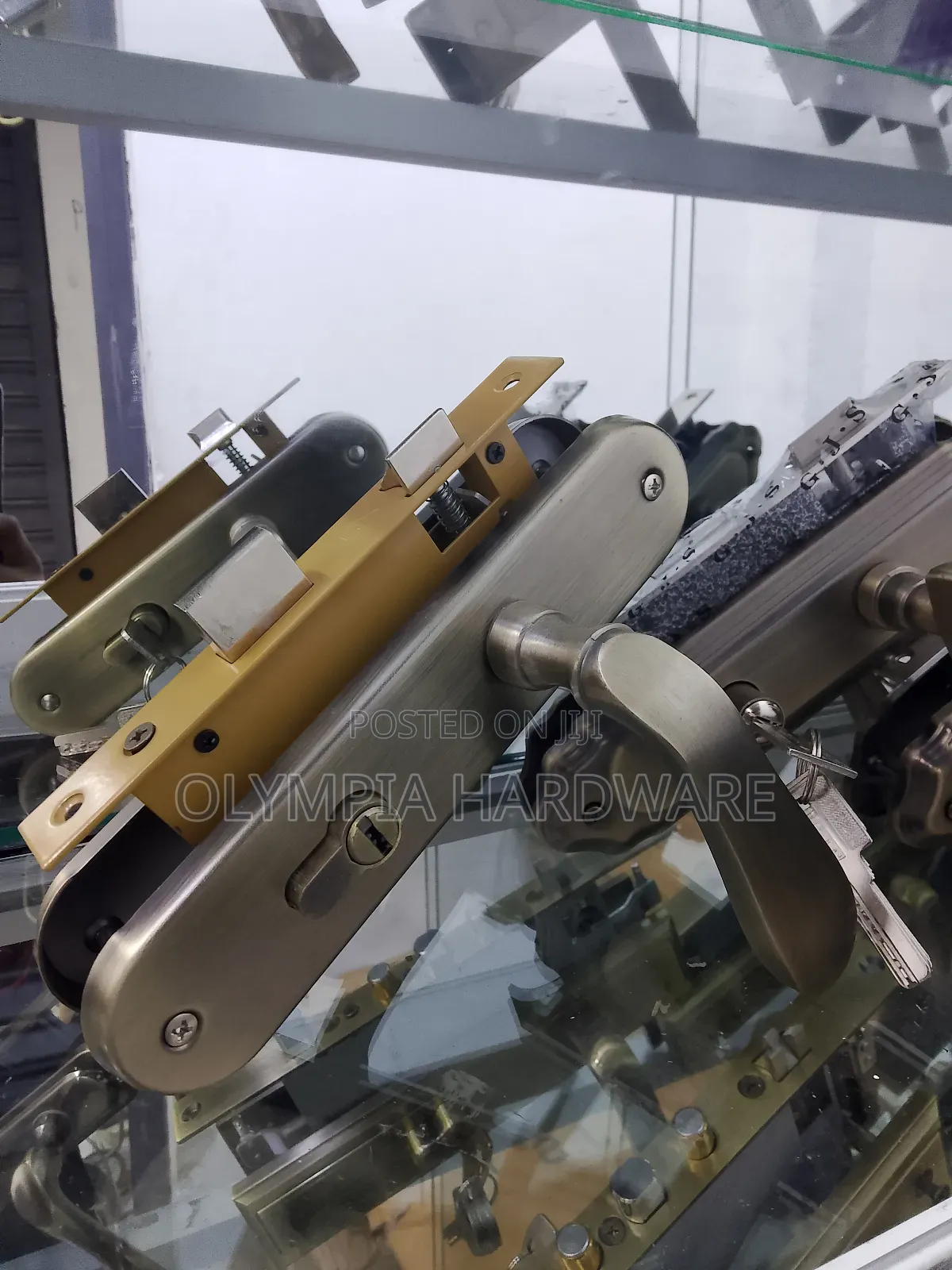 Door Lock Keyed