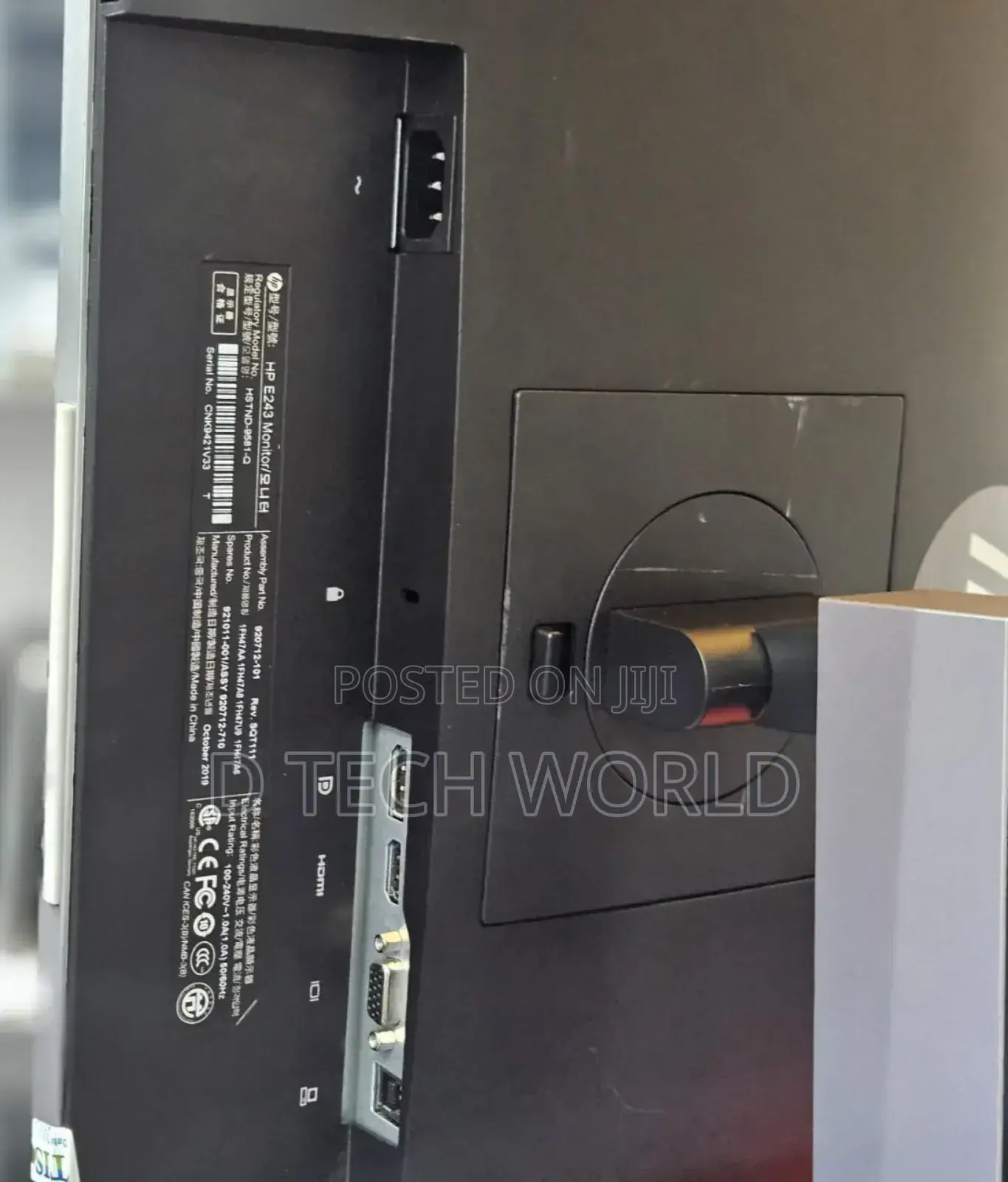 Hp E243
24 Inch Frameless 
Hdmi 
Display Port 
Vga