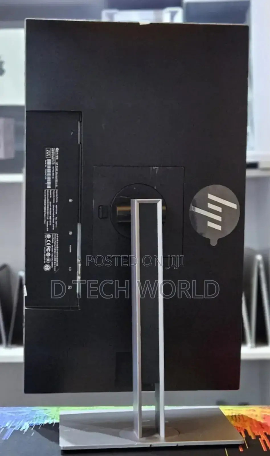 Hp E243
24 Inch Frameless 
Hdmi 
Display Port 
Vga