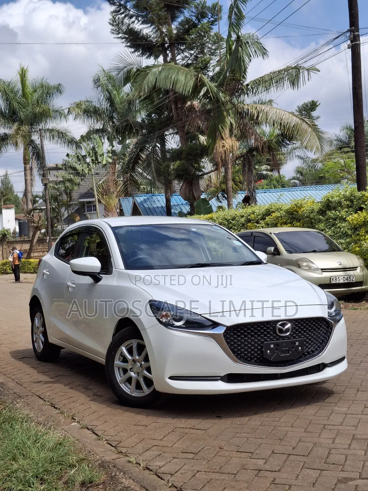 Mazda 2 2020 White