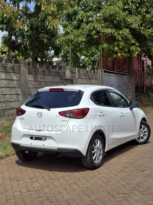 Mazda 2 2020 White