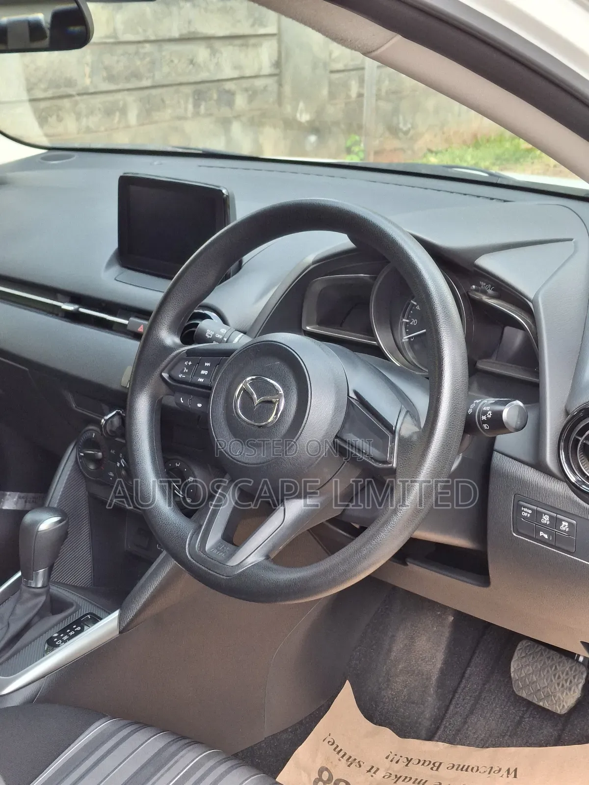 Mazda 2 2020 White