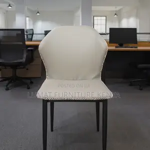4-Legged Restaurant Chair