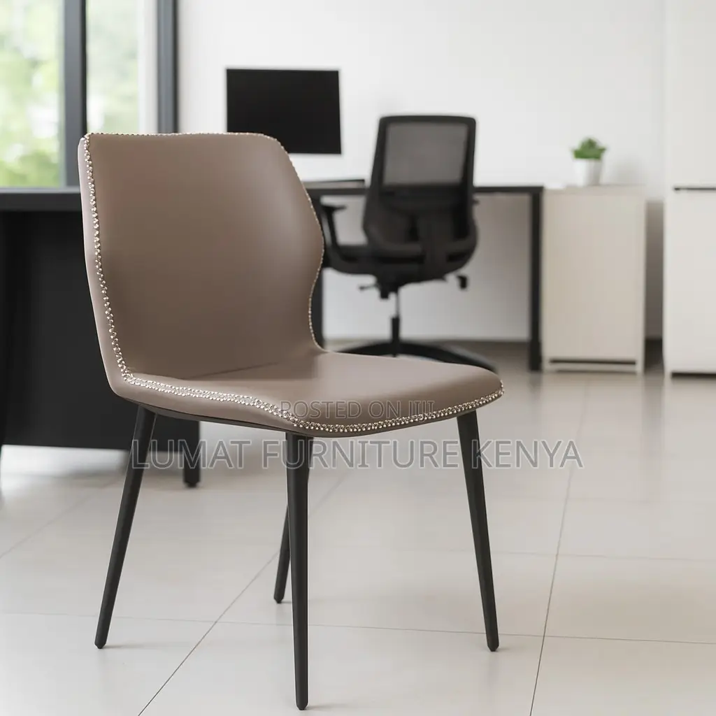 4-Legged Restaurant Chair