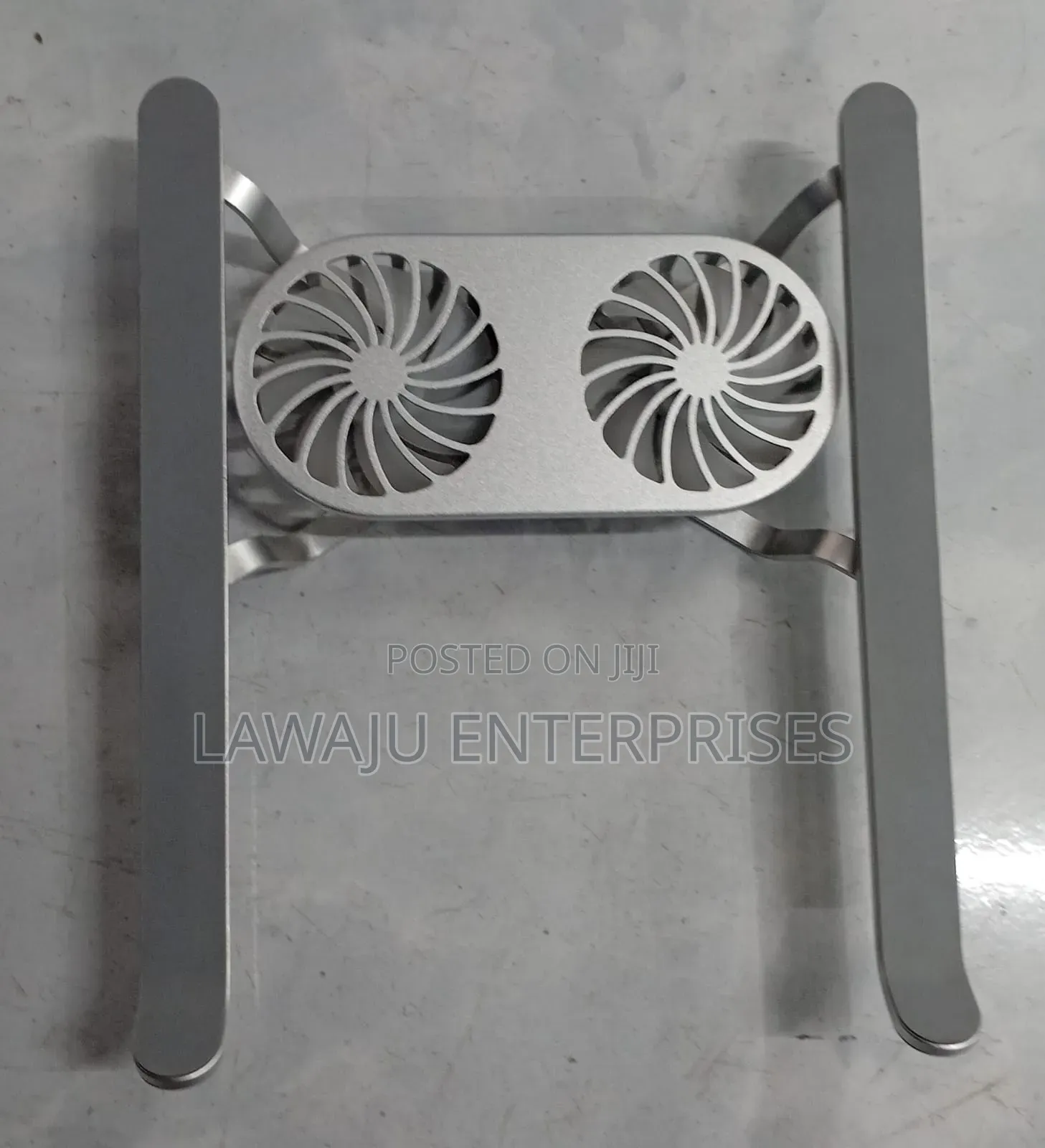 2 Cooling Fan Bracket