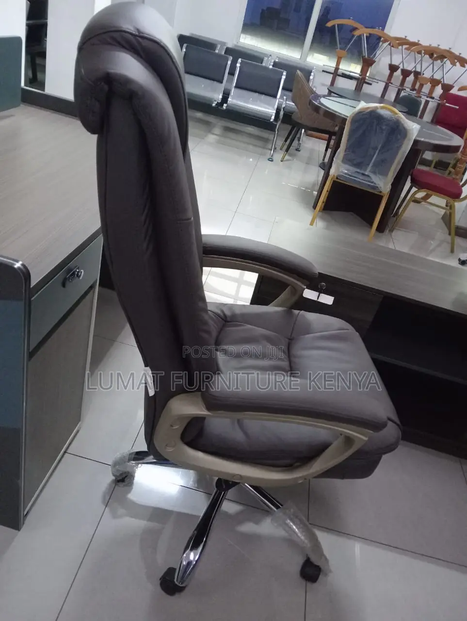 Professional Highback Office Chair