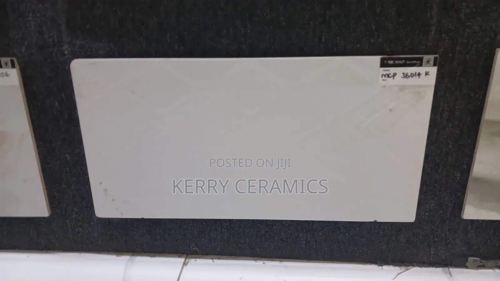 Glossy Finish Wall Tiles