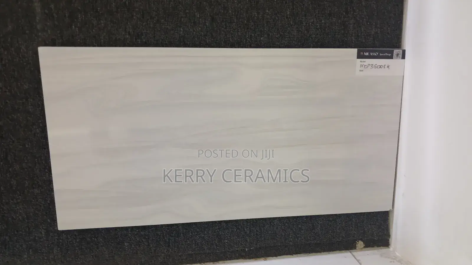Glossy Finish Wall Tiles